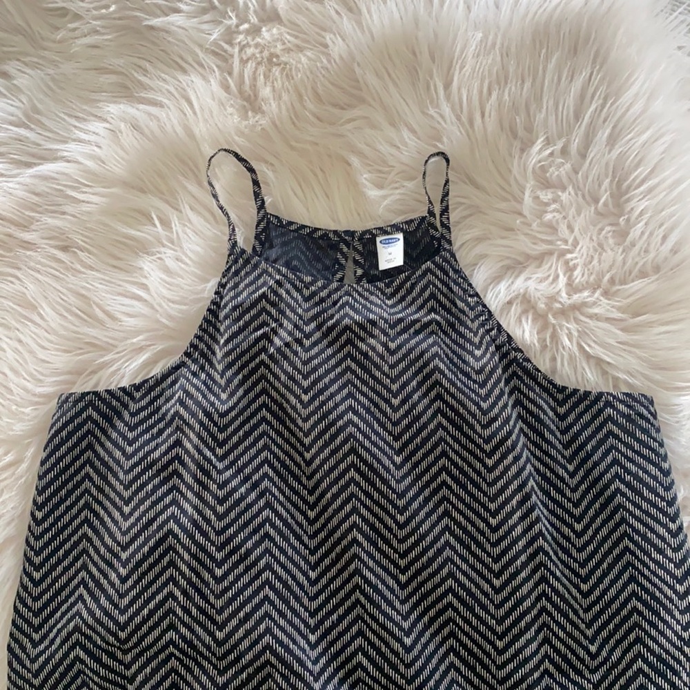Woman’s Old Navy Top